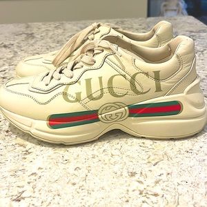 Gucci Rhyton Logo Leather Sneaker size 7